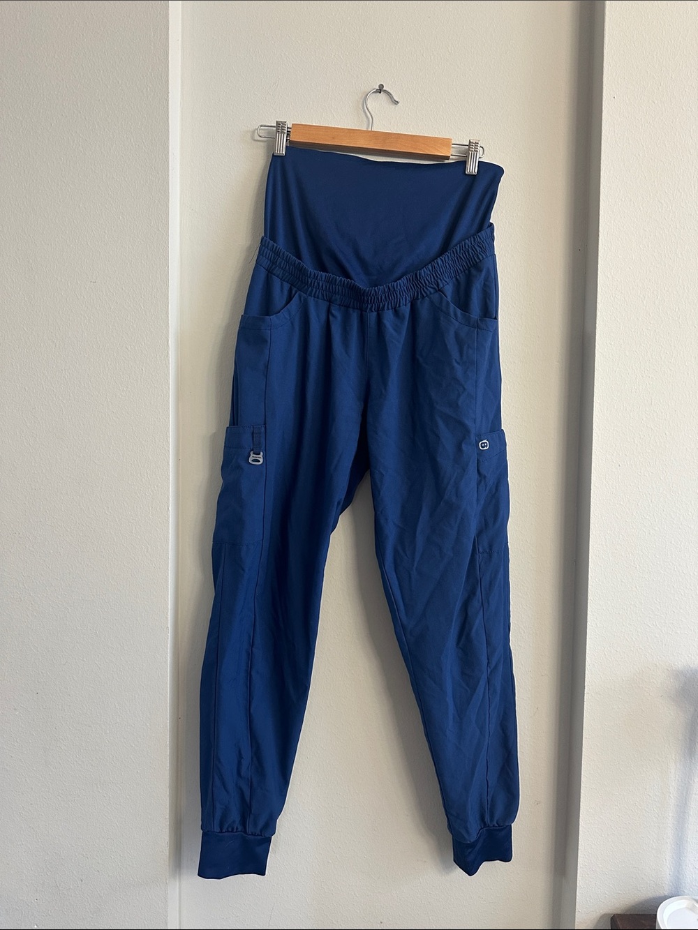 Navy Maternity scrubs wonderwink size small